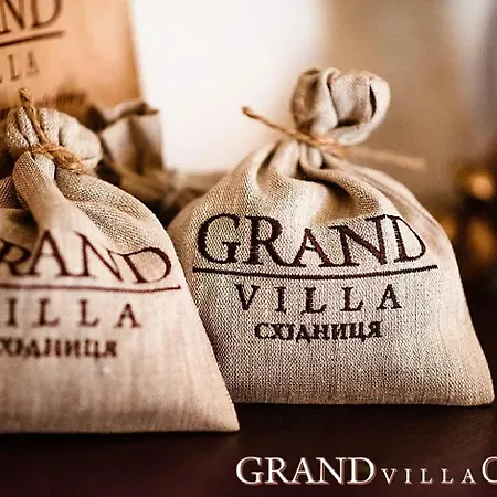 宾馆 Grand *