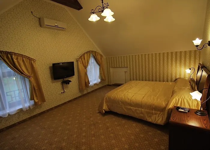 Grand * Skhidnytsia